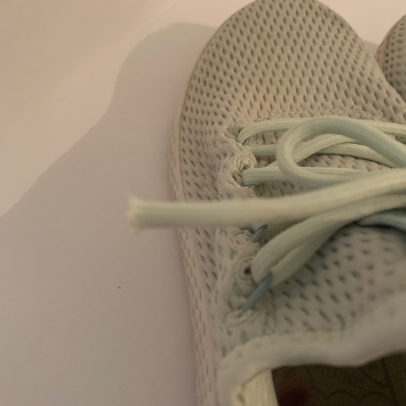 Adidas HU Pharrell Williams sneakers laces - Picture 6 of 8